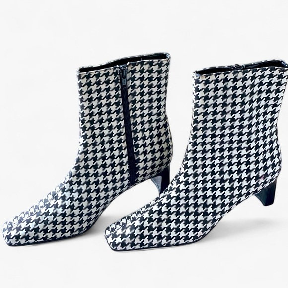 BLACK/WHITE HOUNDSTOOTH Square Toe Boots 6M Low Heel Side Zip Preppy Retro NWOT - Picture 10 of 13